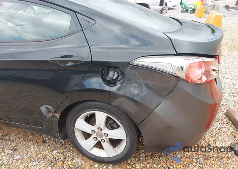 2012 Hyundai Elantra Gls z USA, uszkodzony, nr VIN 5NPDH4AE2CH107070